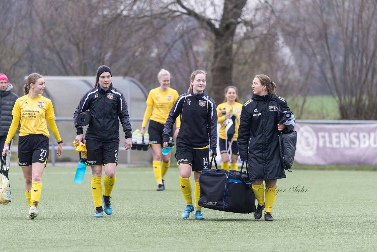 Bild 510 - F SSC Hagen Ahrensburg - SV Frisia Risum-Lindholm : Ergebnis: 1:2